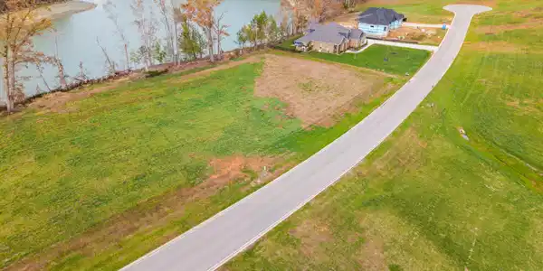 38 Lakemere Drive
