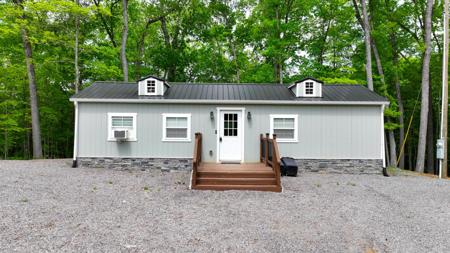 1455 Pine Tree Road
