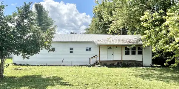 27 North Deerfield Court