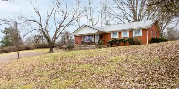 24 Twin Rivers Drive