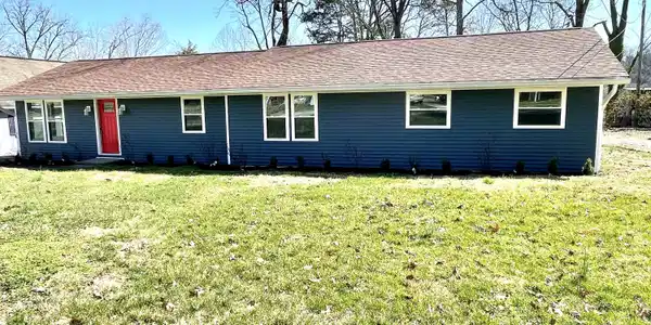 907 Boat Dock Road