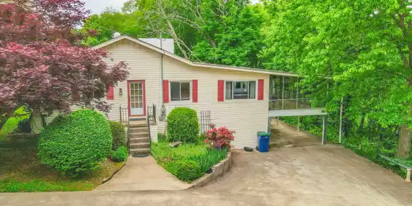312 Beauchamp