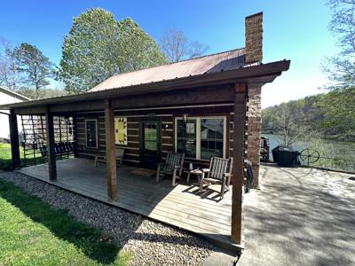 737 Cliffs Edge Road