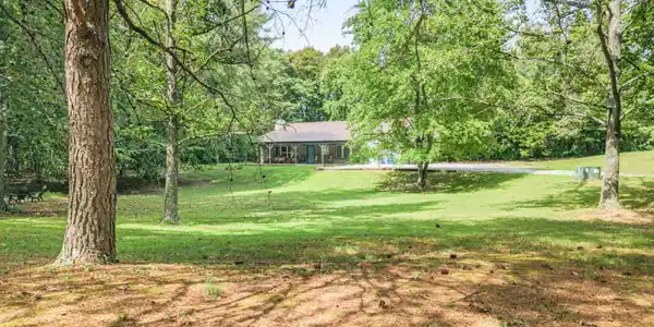 20 Fawn Run Road