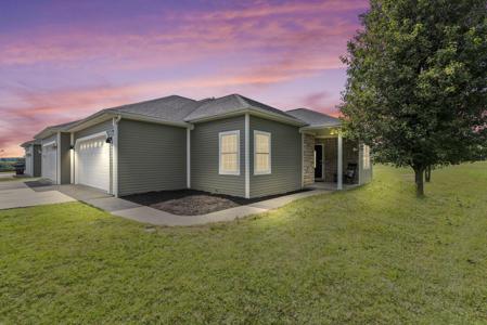 107 Villa Drive