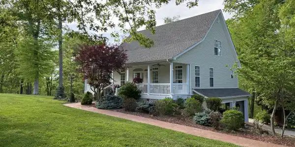 298 Lantern Way