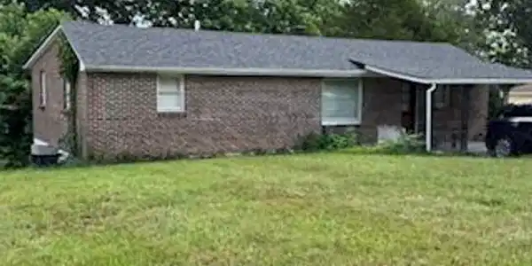 175 S Robinson Drive