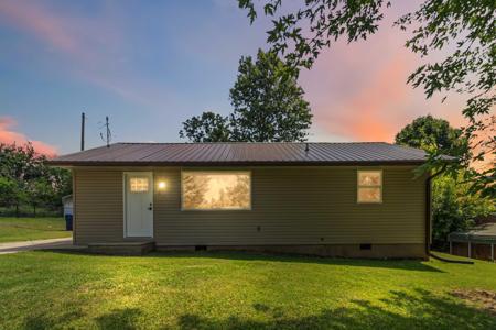 5213 Beechwood Drive
