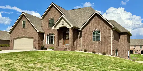 244 Water Cliff Drive
