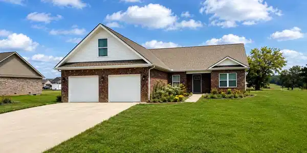 439 Lone Oak Drive