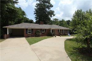 817 N 10th STREET