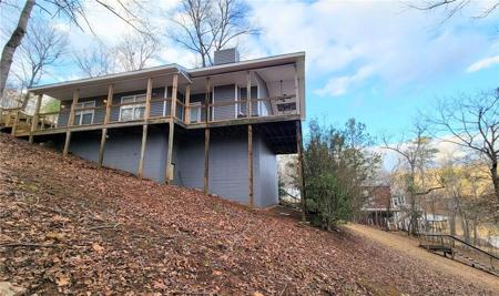 15 RED EAGLE Road