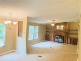 182 LEE ROAD 656