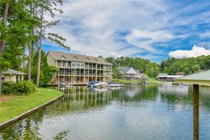1529 POINT WINDY Drive