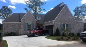 3453 LAKESHORE DRIVE