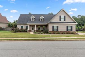 1405 LIVE OAK CIRCLE