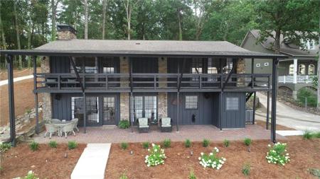 561 DOGWOOD Drive