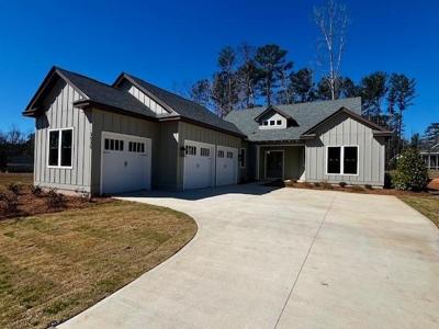 3530 GOLDEN EAGLE Lane
