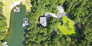 762 WINDOVER Road