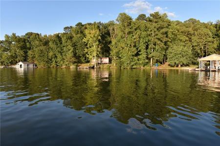 Lot 736 LEE ROAD 899