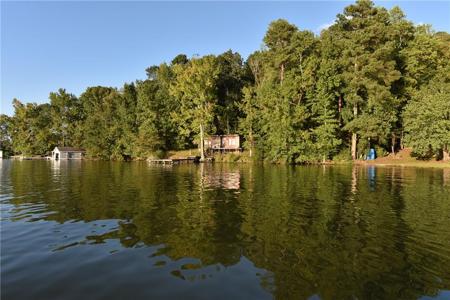 Lot 736 LEE ROAD 899