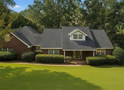 388 LEE ROAD 382