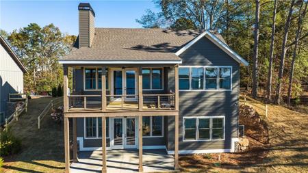 77 CLIFF Drive