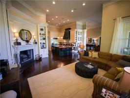 1904 EVANS Drive