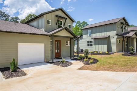 3244 BAY PINE Road