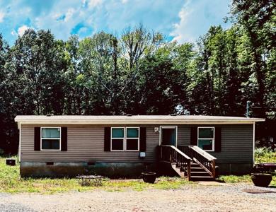 1341 DEER LAKE COURT