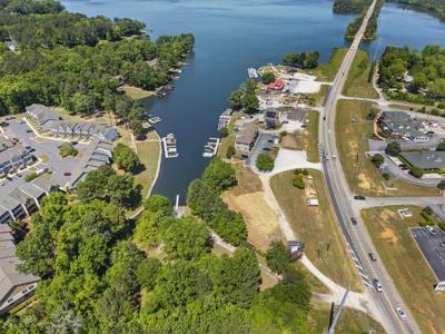 1127 LAKE OCONEE PARKWAY