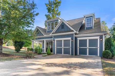 1100 MIRA VISTA COVE