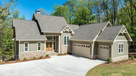 1031 SHADOW CREEK WAY
