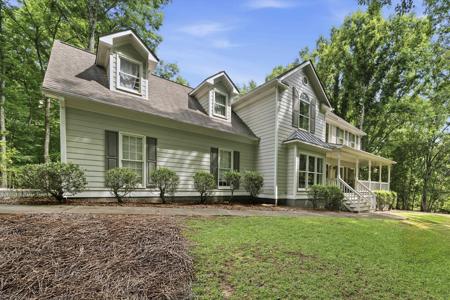 1001 KAKIE PLACE