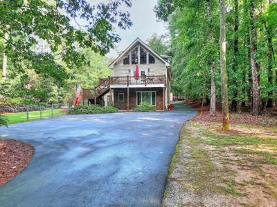 243 W RIVERBEND DRIVE