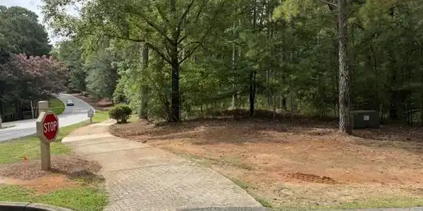 1000 PLANTERS TRAIL
