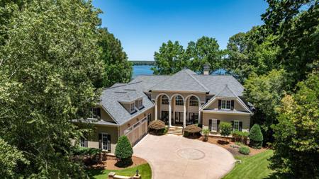 1070 PROSPERITY POINTE