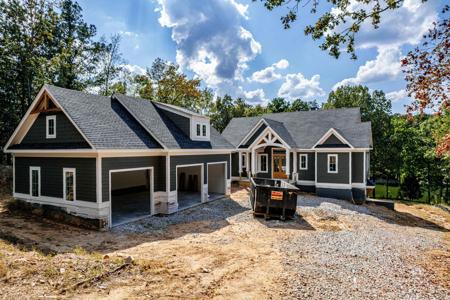 251 EAST RIVERBEND DRIVE
