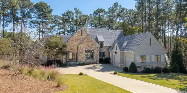 1030 WOODHAM CREEK