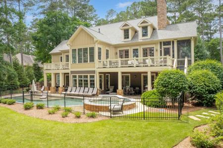 1051 SWIFT CREEK