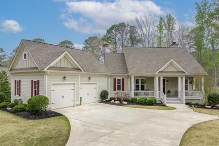 1140 LONG COVE DRIVE