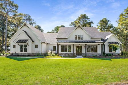 102 WHITEBIRD PLACE