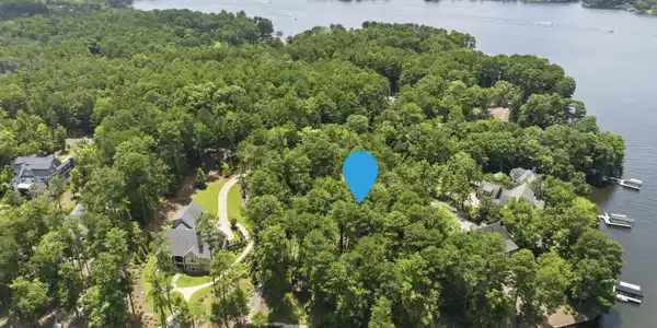 1550 DOGWOOD DRIVE