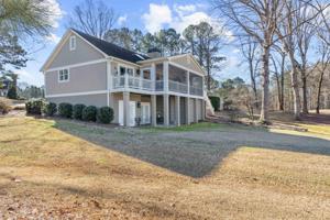 1201 GOLF VIEW LANE