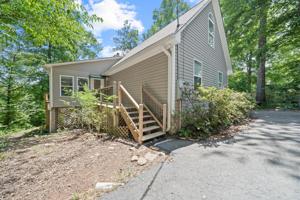325 THOMAS DRIVE Lot 7