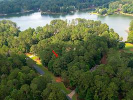 1021 HAWTHORNE HEIGHTS Lot 40