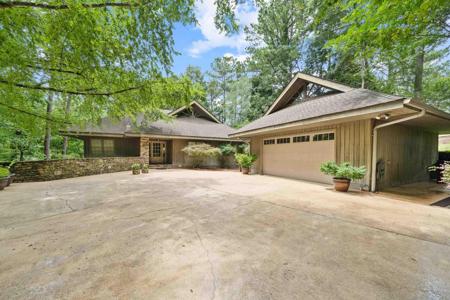 1031 OLD STILL ROAD
