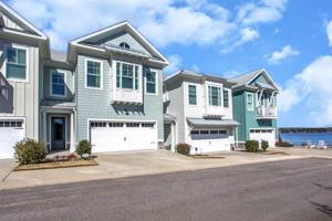 107 EVELYN ALLEY Lot 16