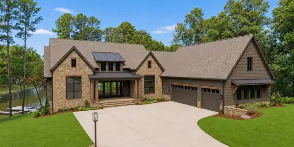 1010 GREYFIELD ROAD