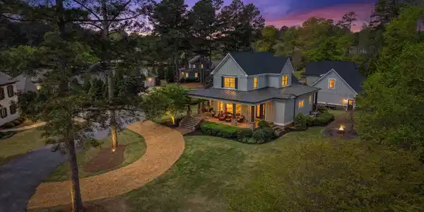 101 HAWKS RIDGE